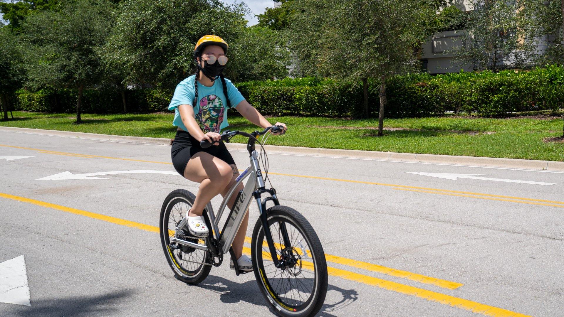 Just like EVs, electric bicycles could come with tax credits to lower